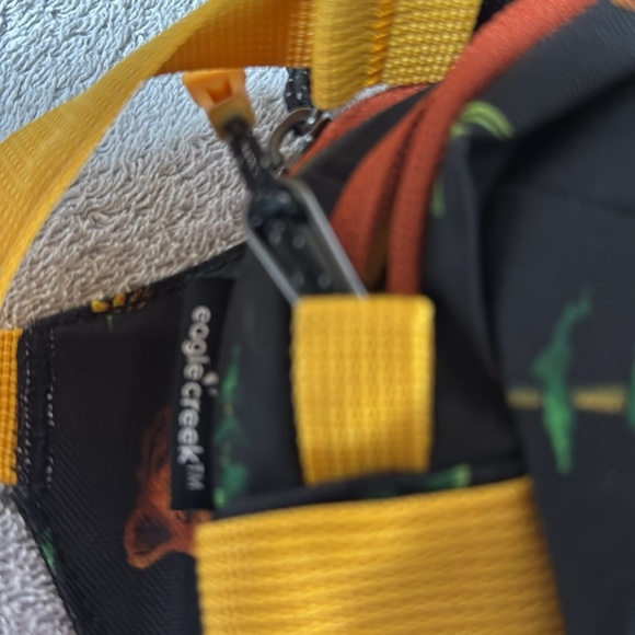 Eagle Creek waist pack - Picture 2 of 5